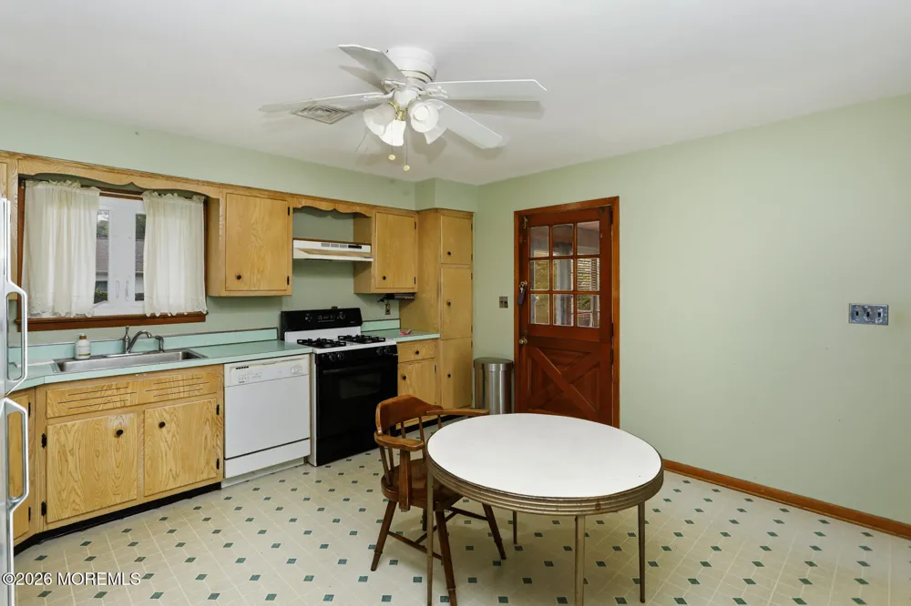 1503 Romaine Parkway Ocean, NJ 07712
