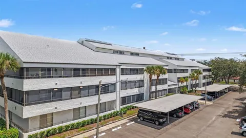 2585 COUNTRYSIDE BOULEVARD #4108