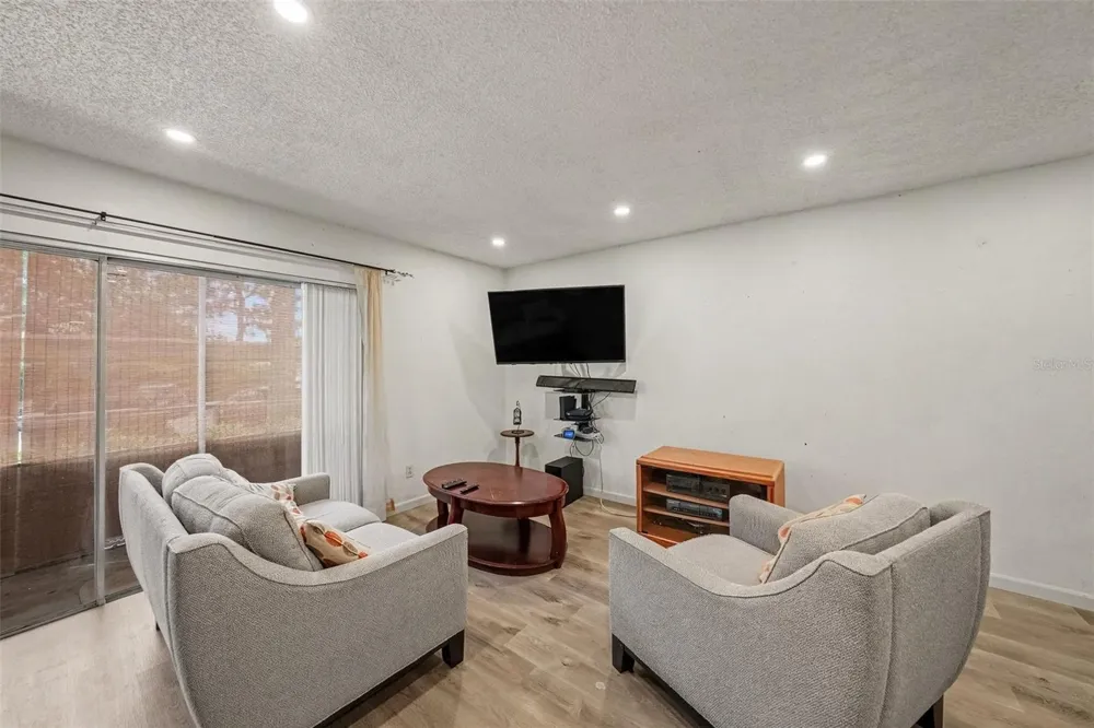 2585 COUNTRYSIDE BOULEVARD #4108 Clearwater, FL 33761