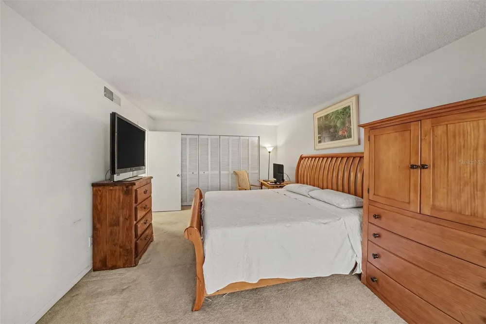 2585 COUNTRYSIDE BOULEVARD #4108 Clearwater, FL 33761