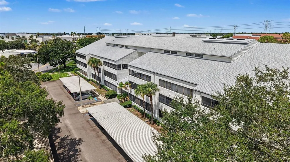 2585 COUNTRYSIDE BOULEVARD #4108 Clearwater, FL 33761