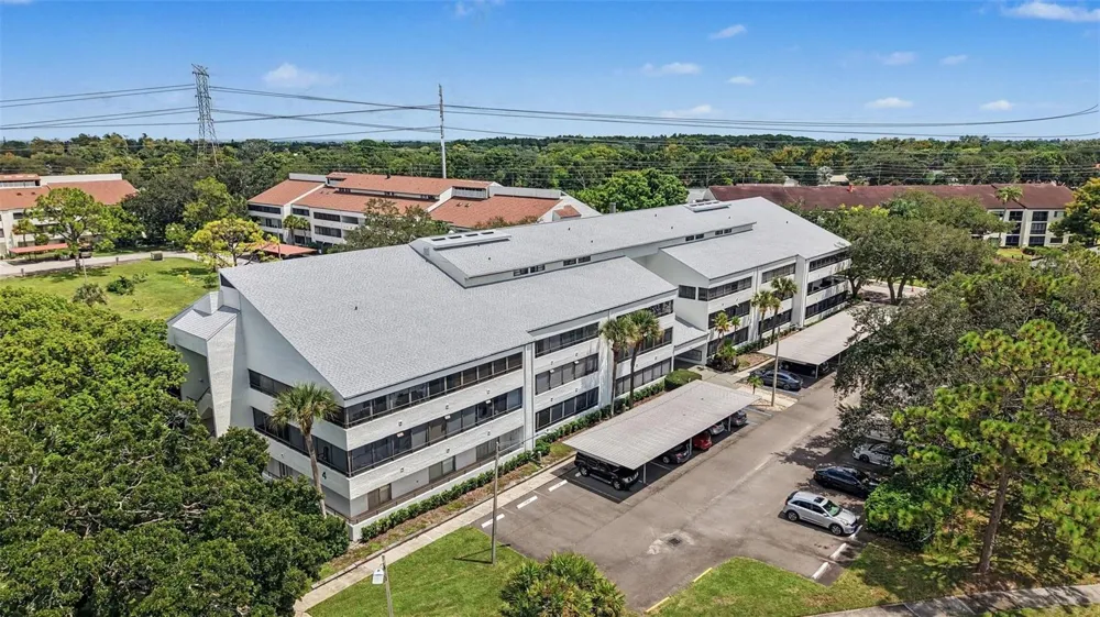 2585 COUNTRYSIDE BOULEVARD #4108 Clearwater, FL 33761
