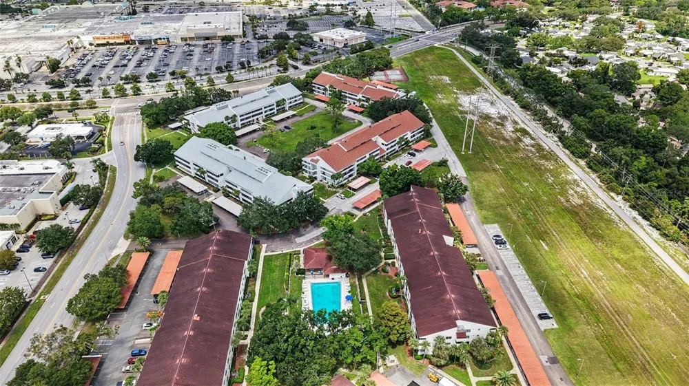 2585 COUNTRYSIDE BOULEVARD #4108 Clearwater, FL 33761