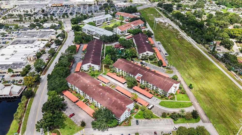 2585 COUNTRYSIDE BOULEVARD #4108 Clearwater, FL 33761