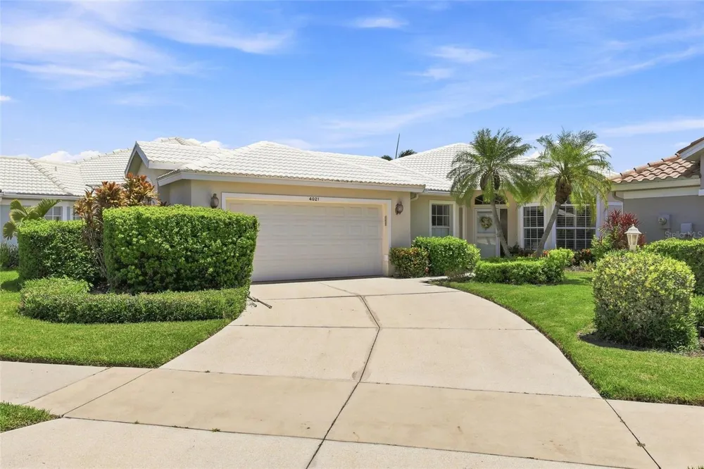 4021 VIA MIRADA Sarasota, FL 34238