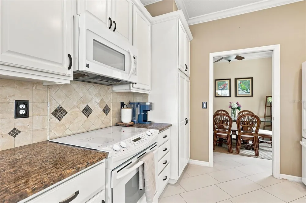 4021 VIA MIRADA Sarasota, FL 34238