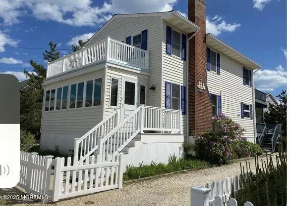 12 E Beardsley Avenue Long Beach, NJ 08008