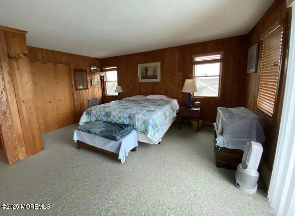 12 E Beardsley Avenue Long Beach, NJ 08008