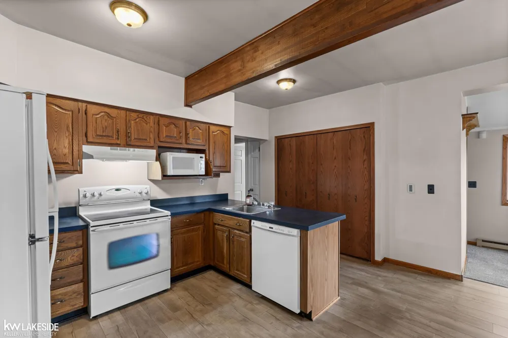 32251 Fruehauf Road Fraser City, MI 48026