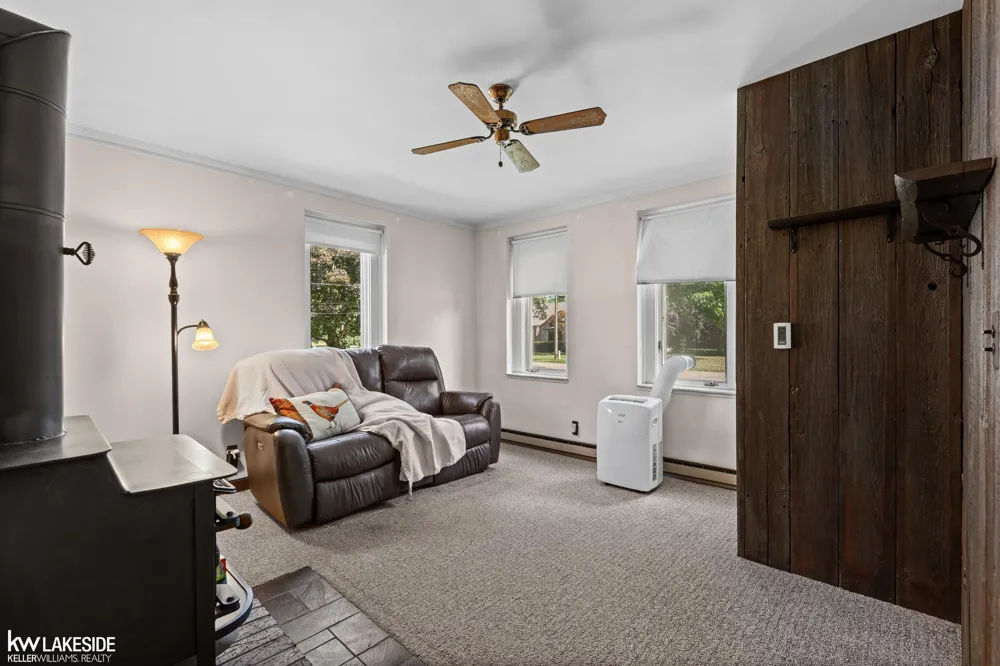 32251 Fruehauf Road Fraser City, MI 48026