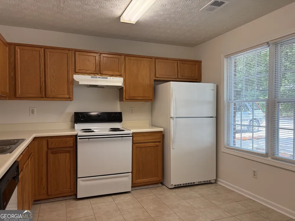 4601 Logan WAY Acworth, GA 30101