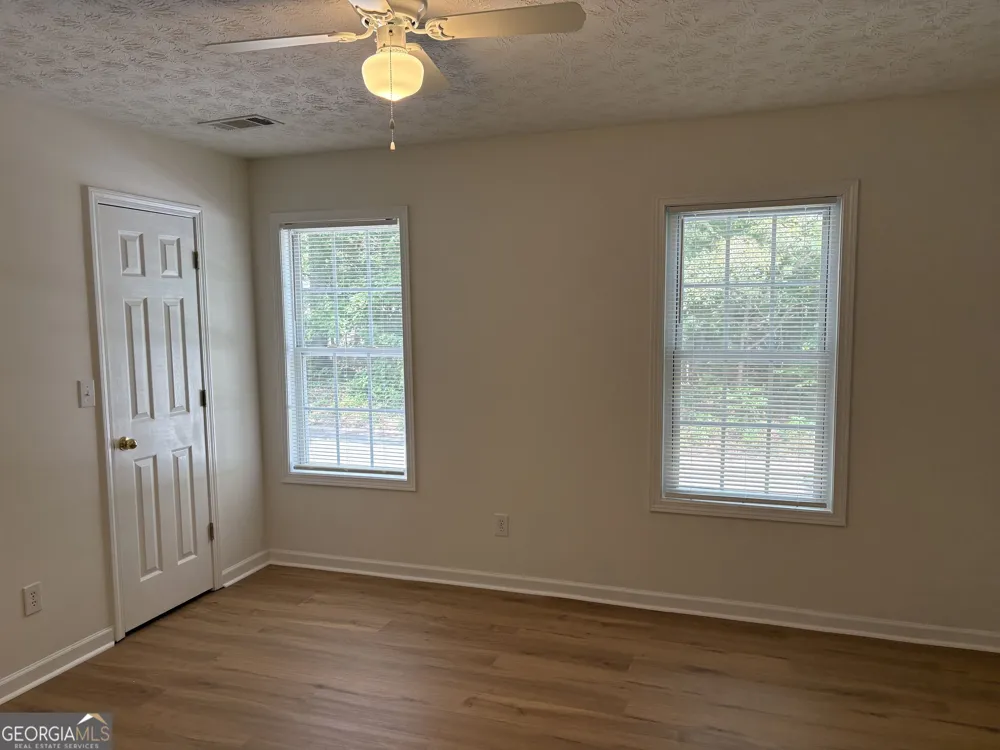 4601 Logan WAY Acworth, GA 30101