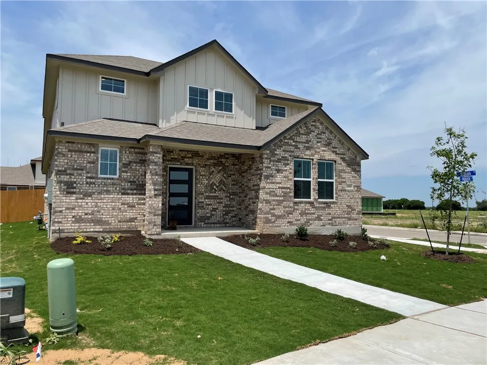 609 Paddock Lane Georgetown, TX 78626