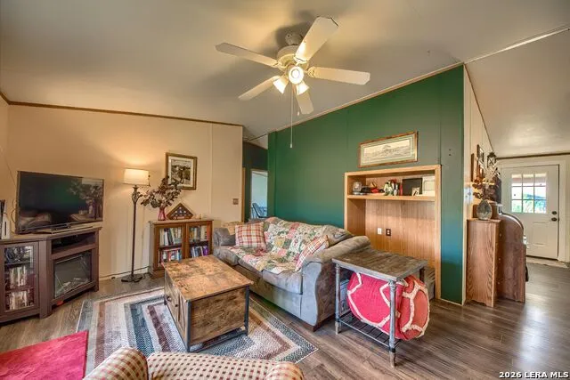 11727 Haven Estates Adkins, TX 78101