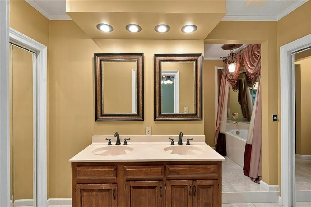 6838 Springwood Drive Douglasville, GA 30135