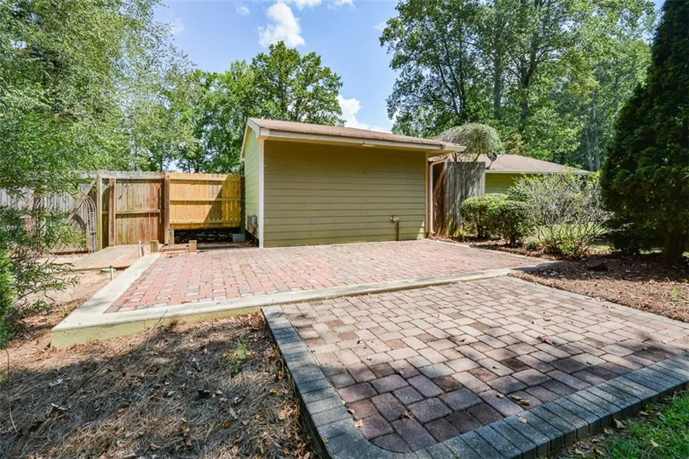 6906 Springwood Drive Douglasville, GA 30135