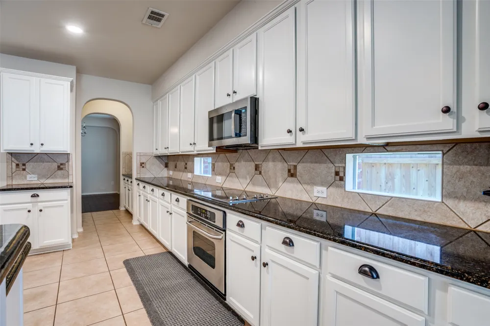 13714 Fall Harvest Drive Frisco, TX 75033