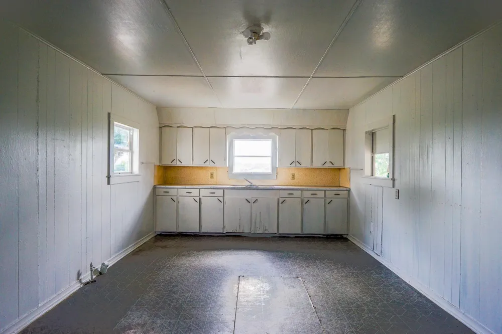 1 Berger Road Schulenburg, TX 78945