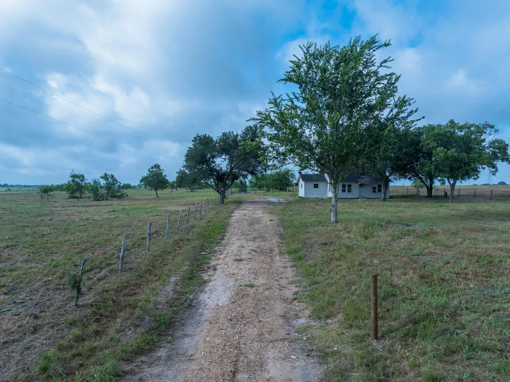 1 Berger Road Schulenburg, TX 78945