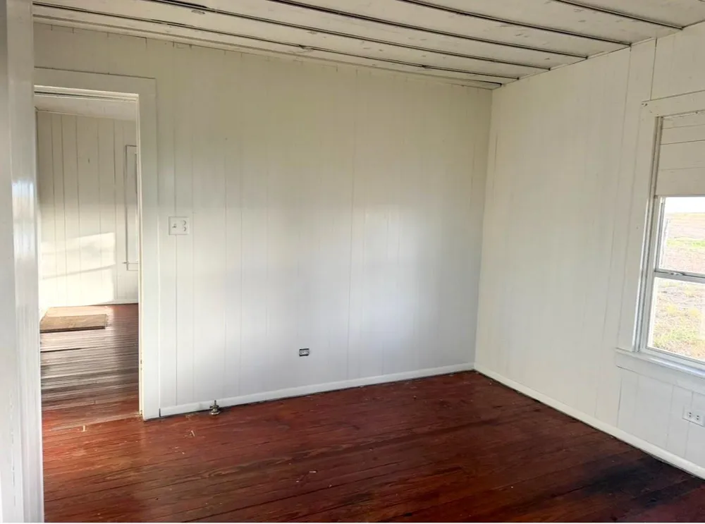 1 Berger Road Schulenburg, TX 78945
