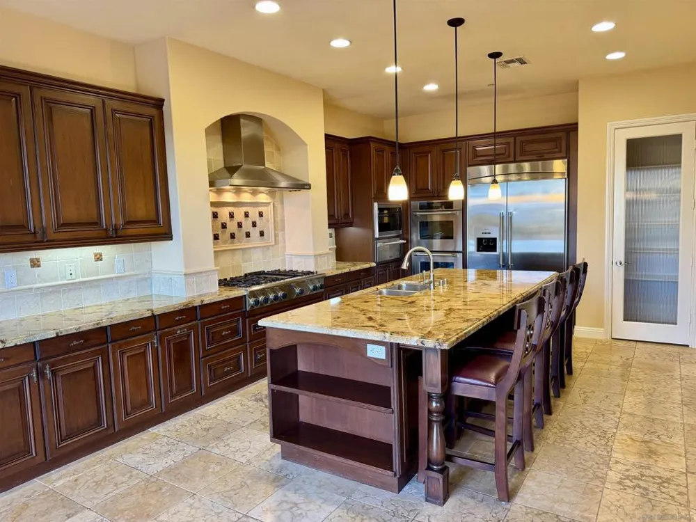 11549 Edgewood Pl San Diego, CA 92131