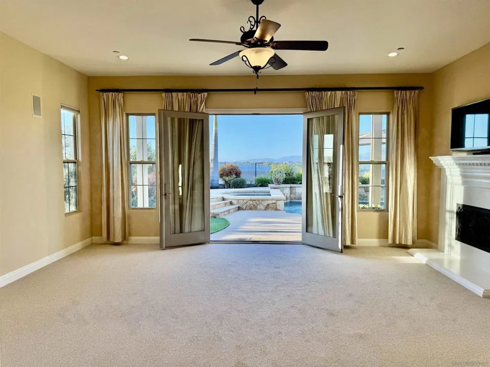 11549 Edgewood Pl San Diego, CA 92131