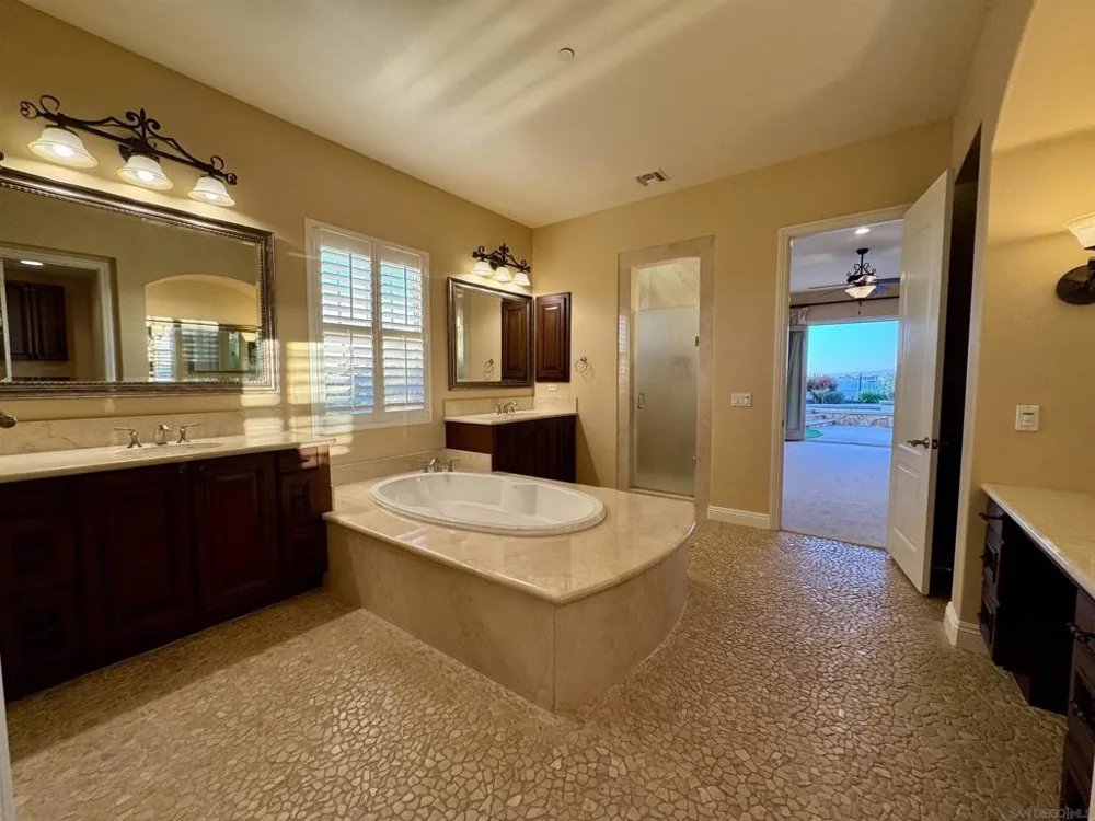 11549 Edgewood Pl San Diego, CA 92131