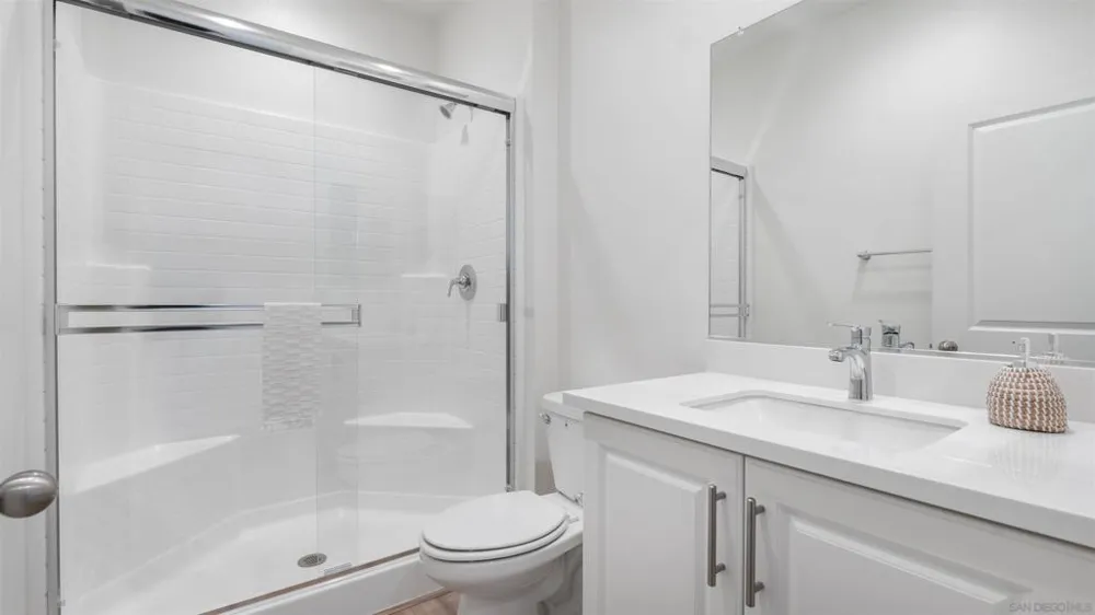 329 Ocotillo Gl Escondido, CA 92025