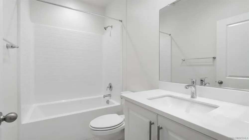 329 Ocotillo Gl Escondido, CA 92025