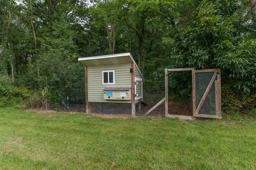 58505 Co Rd 657 Mattawan, MI 49071