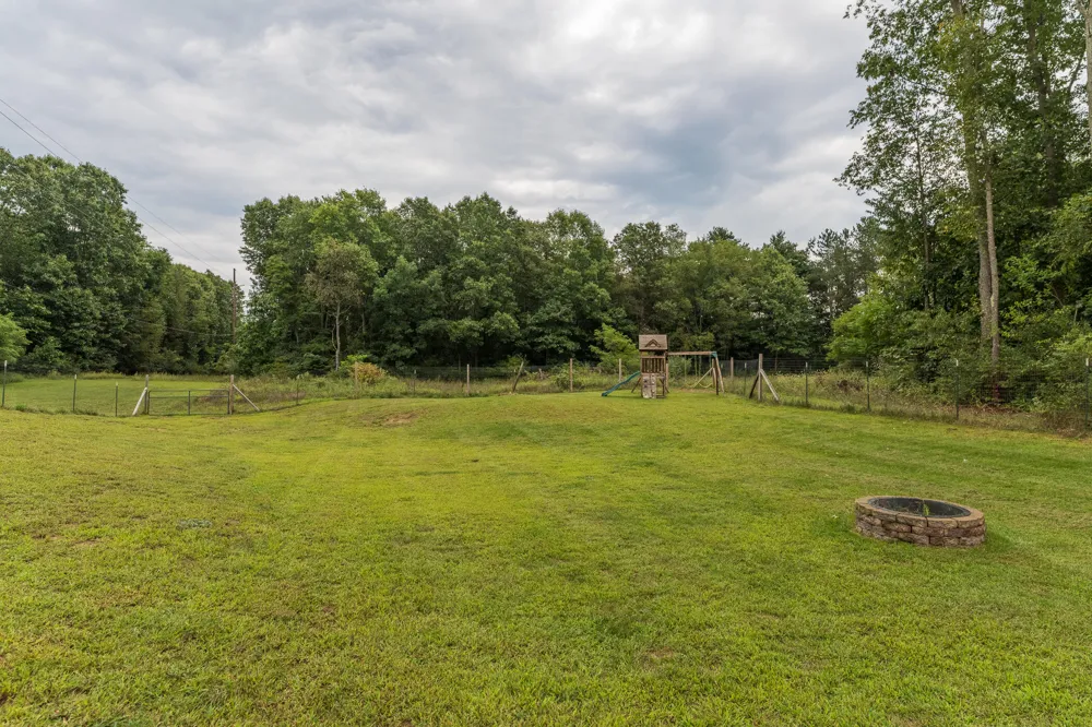 58505 Co Rd 657 Mattawan, MI 49071