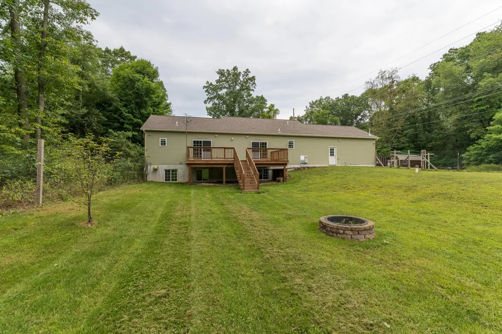 58505 Co Rd 657 Mattawan, MI 49071