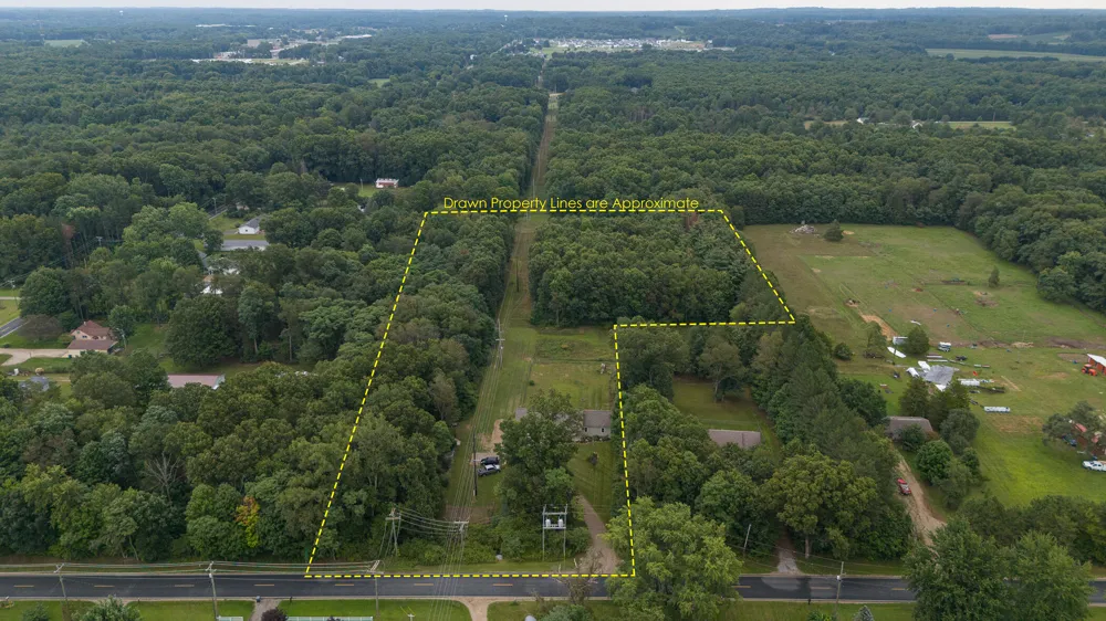 58505 Co Rd 657 Mattawan, MI 49071