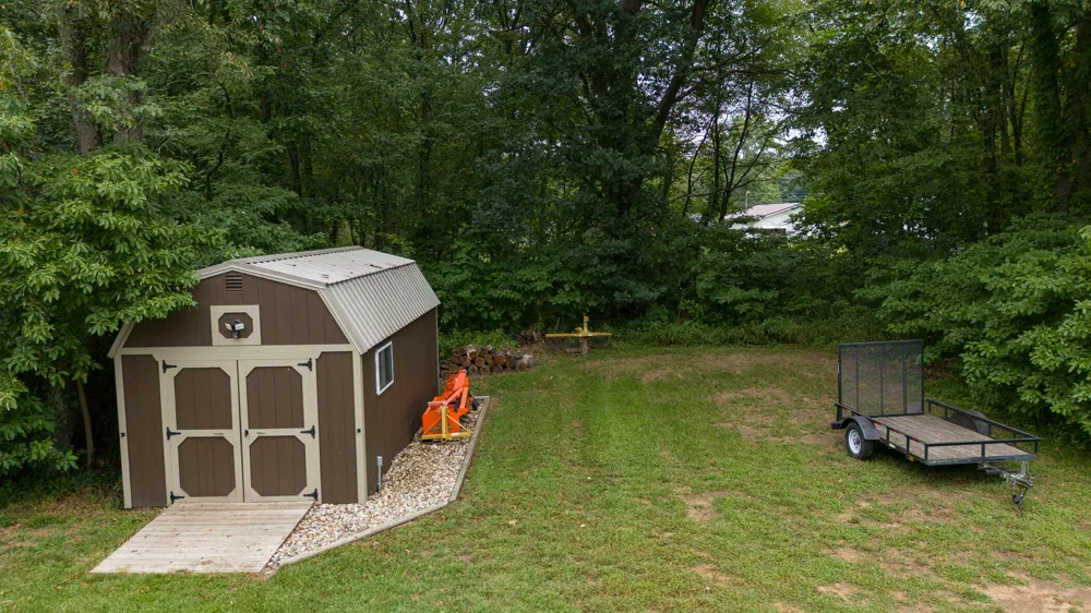 58505 Co Rd 657 Mattawan, MI 49071