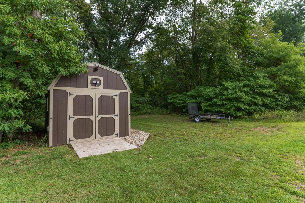 58505 Co Rd 657 Mattawan, MI 49071