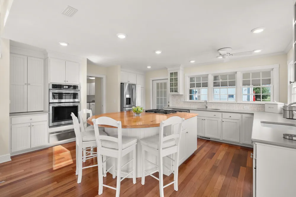 449 S Skyview Drive Kalamazoo, MI 49009