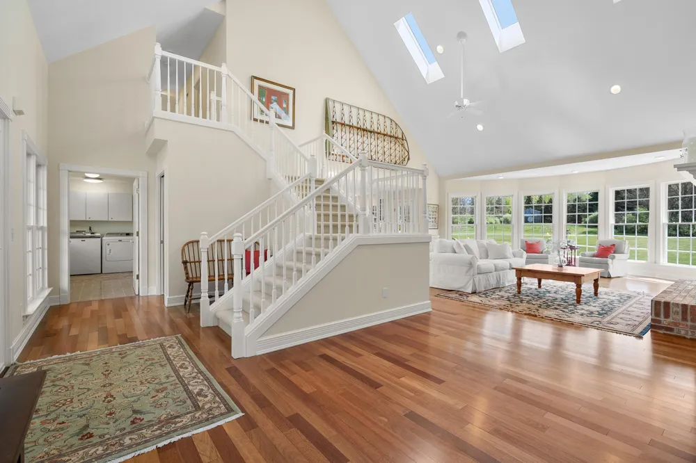 449 S Skyview Drive Kalamazoo, MI 49009