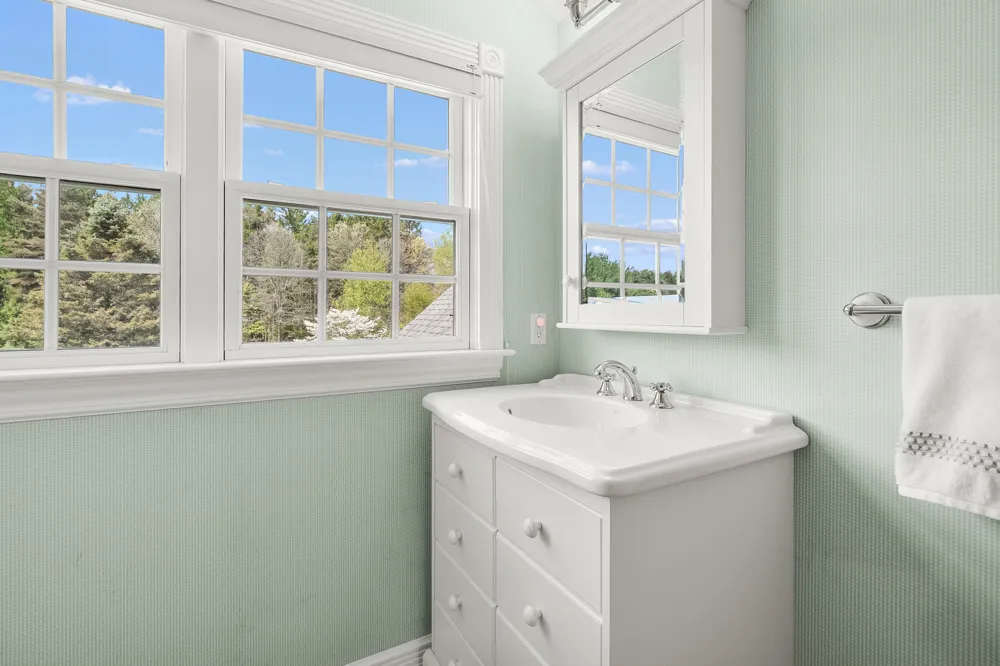 449 S Skyview Drive Kalamazoo, MI 49009