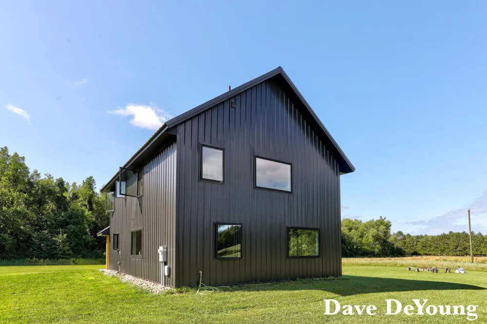 257 63rd Street South Haven, MI 49090
