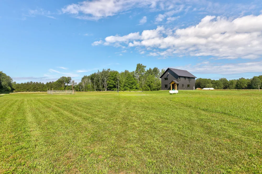 257 63rd Street South Haven, MI 49090