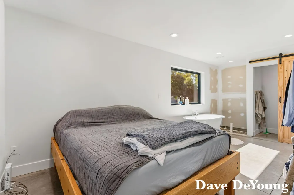257 63rd Street South Haven, MI 49090
