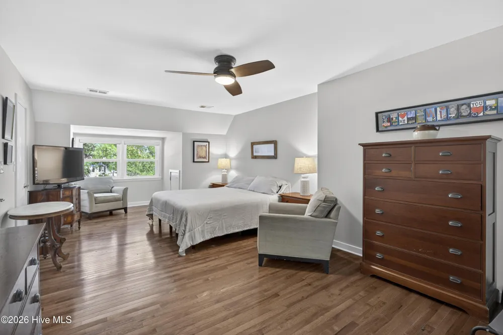 305 Embassy Circle Wilmington, NC 28412