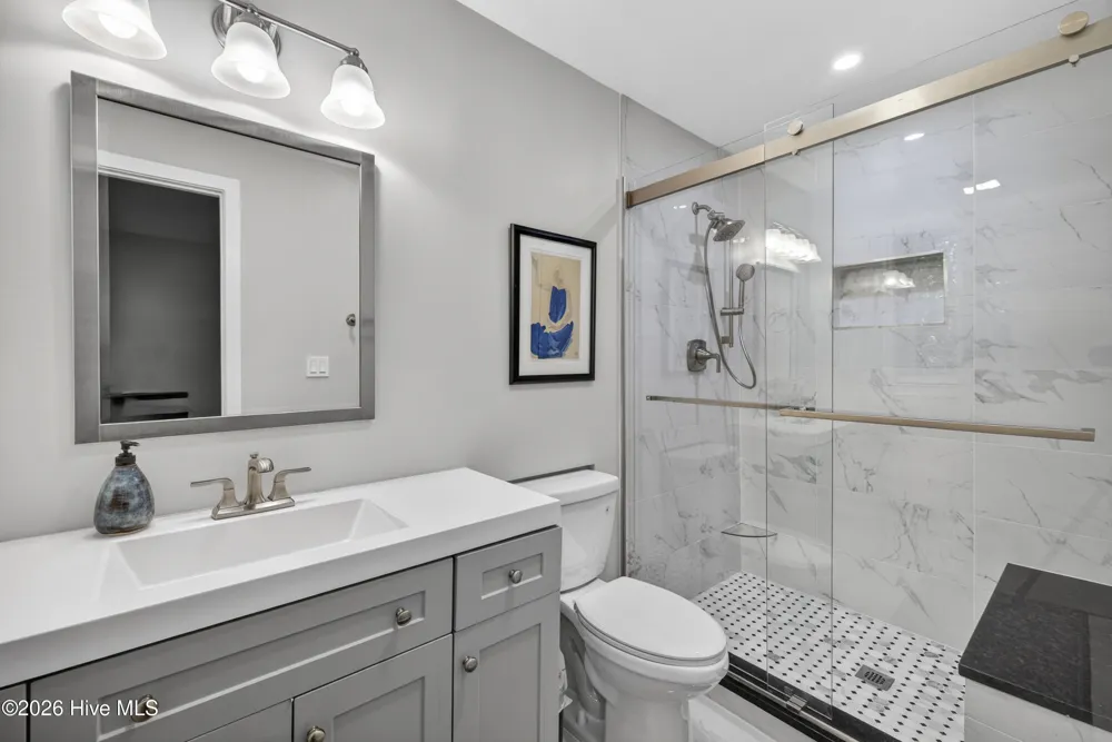 305 Embassy Circle Wilmington, NC 28412