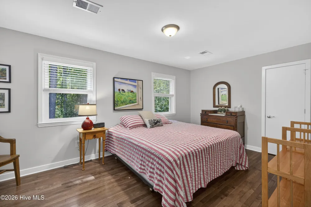 305 Embassy Circle Wilmington, NC 28412