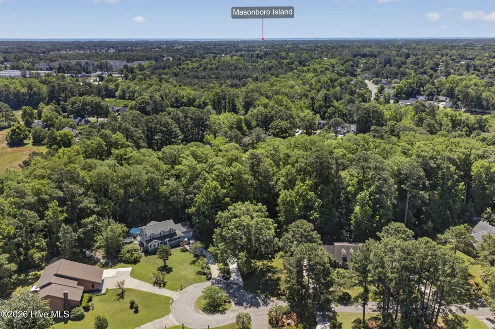 305 Embassy Circle Wilmington, NC 28412