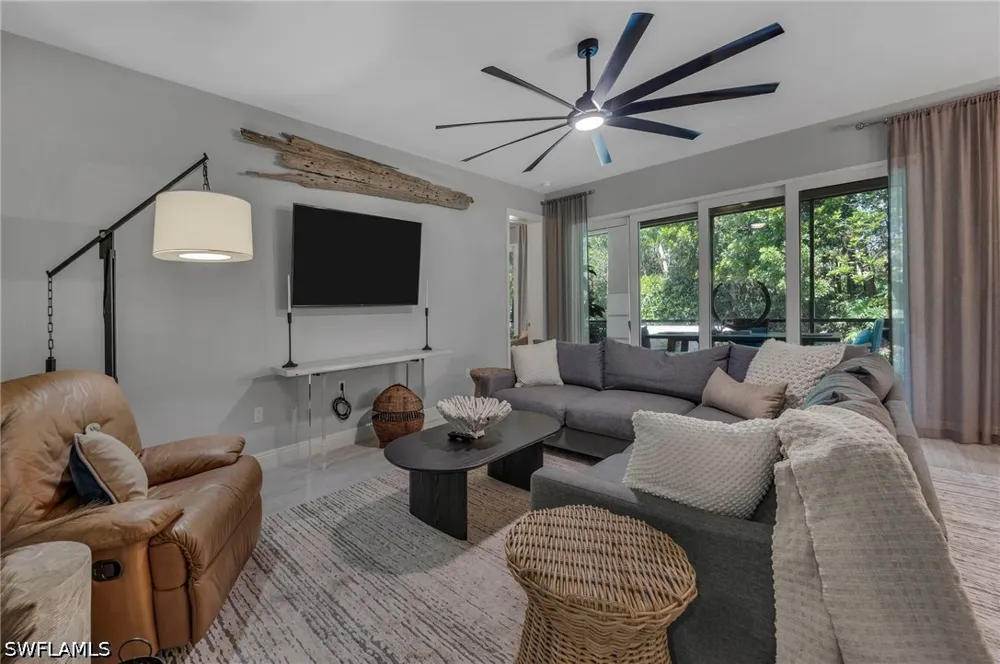 El Camino Real #6102 Naples, FL 34119