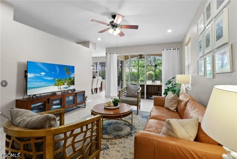 Larino Loop Estero, FL 33928