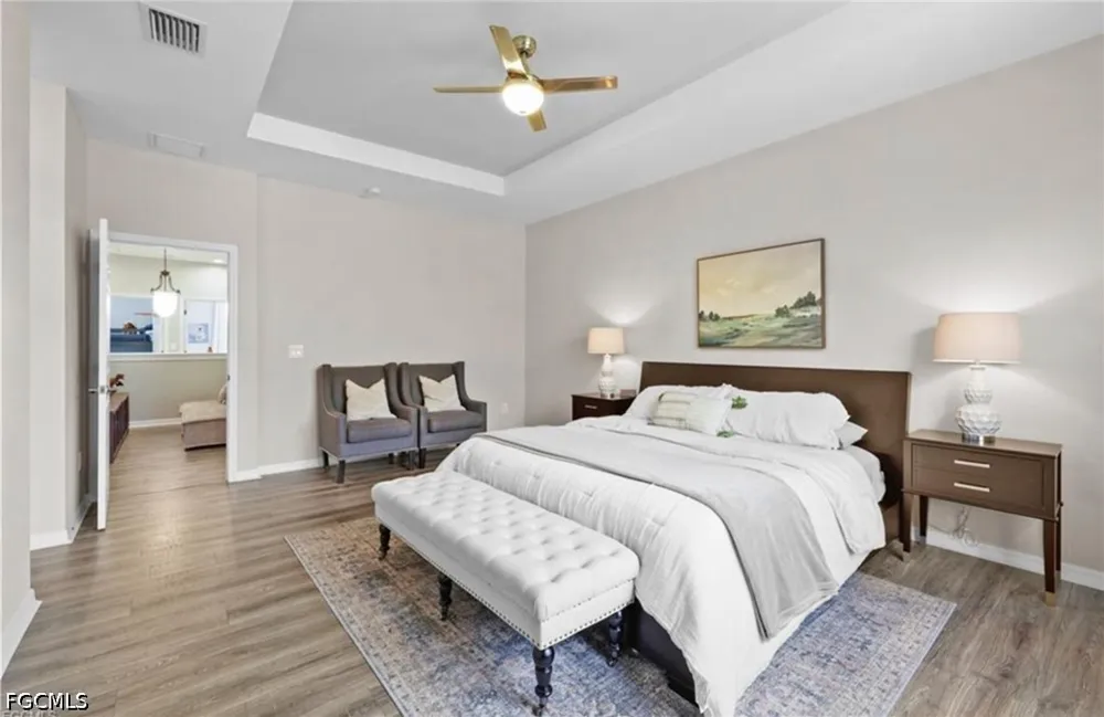 Larino Loop Estero, FL 33928