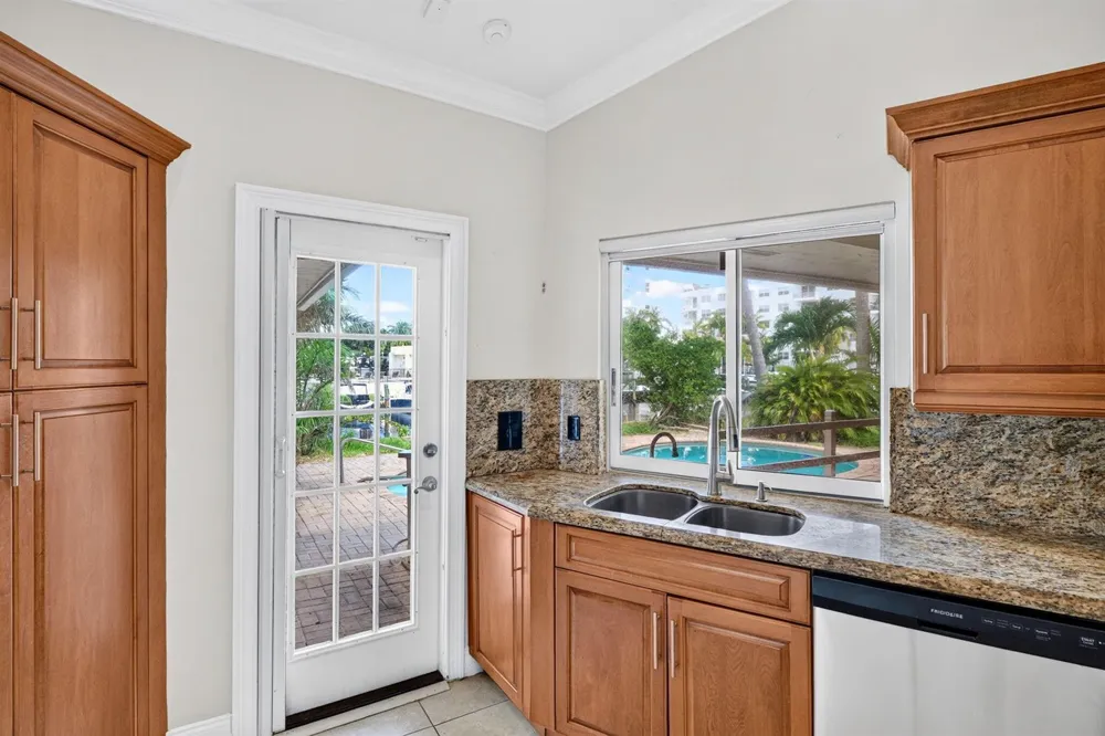 1920 E Terra Mar Drive Lauderdale By The Sea, FL 33062