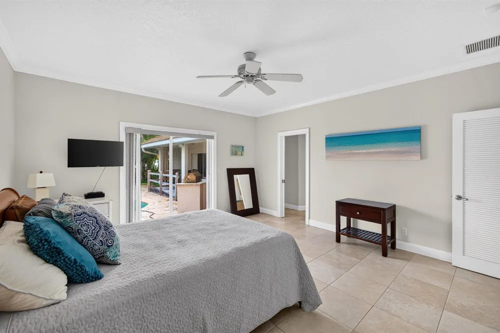 1920 E Terra Mar Drive Lauderdale By The Sea, FL 33062